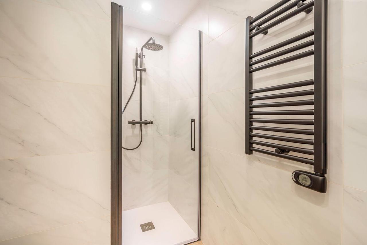 Apartsnoubcn Equador Les Corts برشلونة المظهر الخارجي الصورة